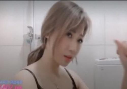 Thợ Sửa Ống Nước May Mắn Và Cô Chủ Nhà Thèm Khát